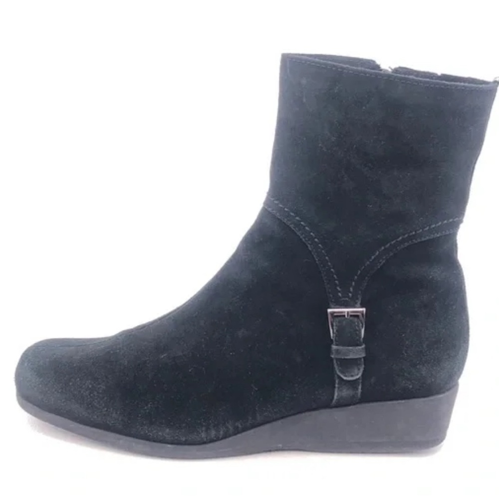 La Canadienne Black Ankle Boots low wedge 9